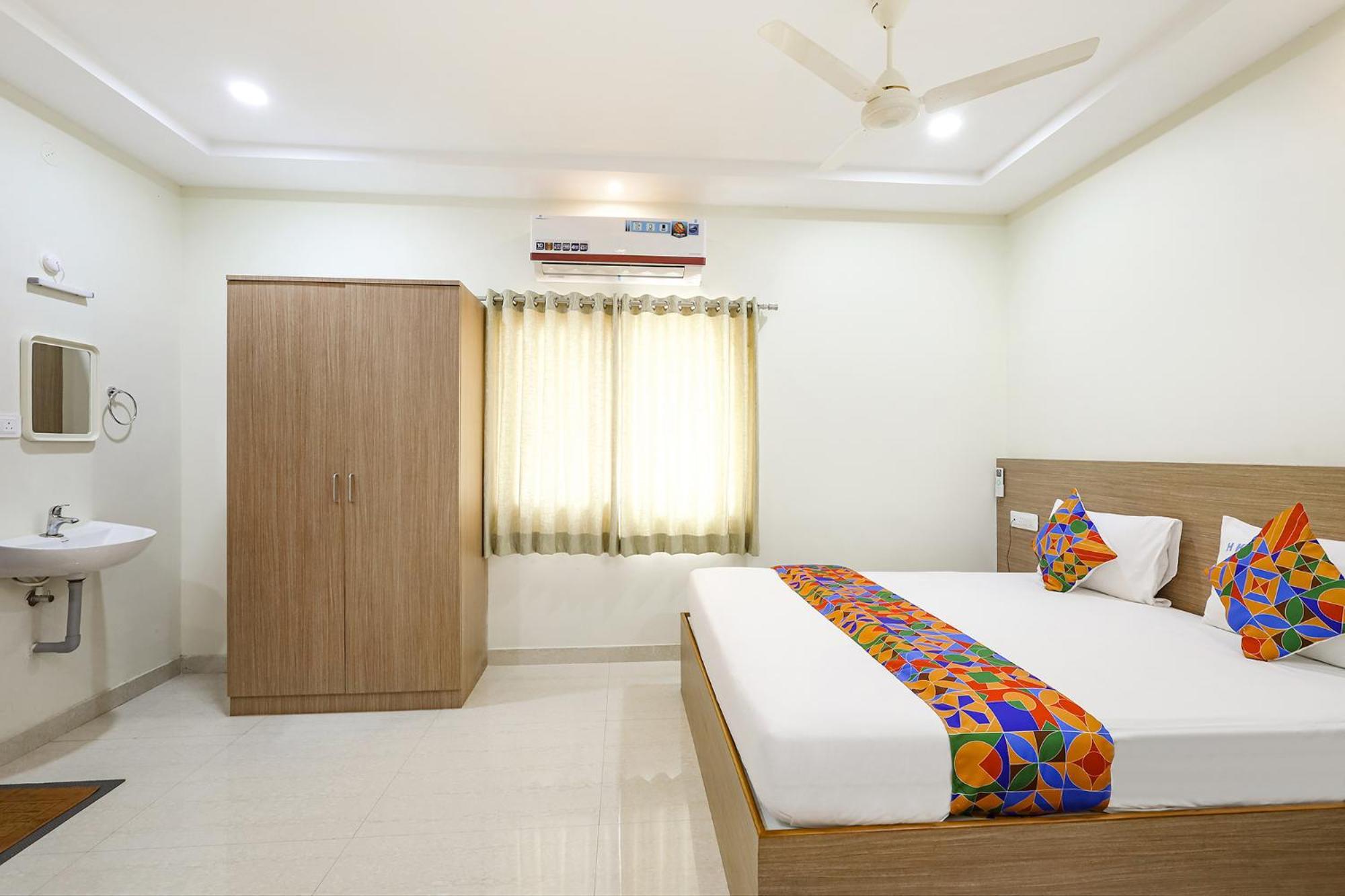 Fabhotel Karthikeya Residency - Tirupati Bus Stand - 900M Εξωτερικό φωτογραφία