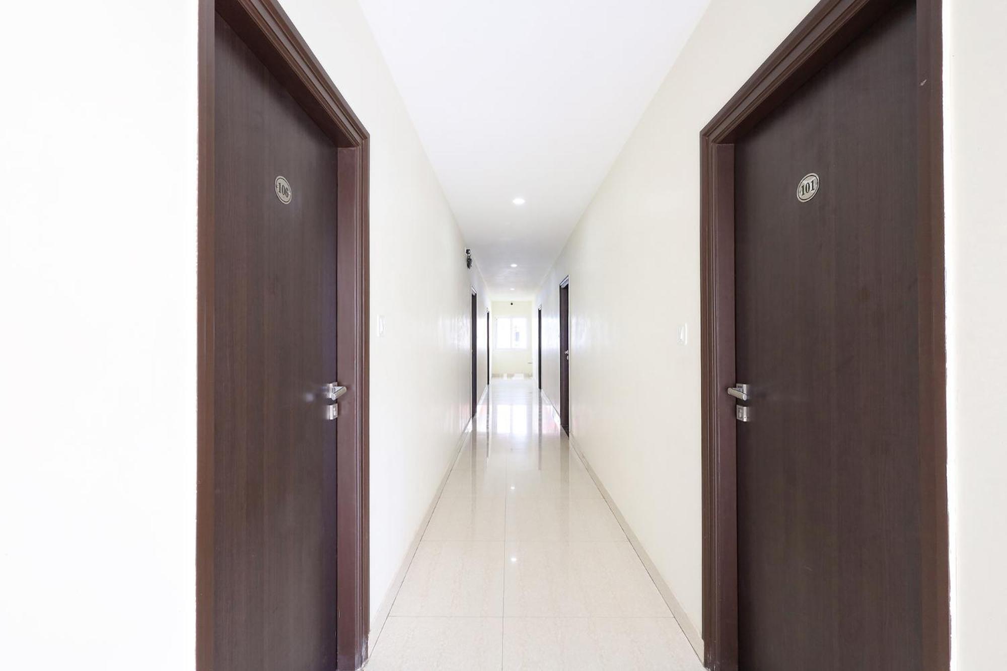Fabhotel Karthikeya Residency - Tirupati Bus Stand - 900M Εξωτερικό φωτογραφία